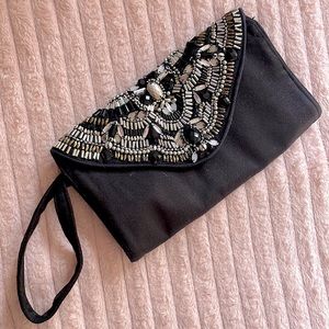 Black beaded snap closure clutch/wristlet